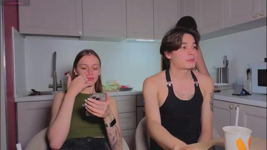 ihavepaws33 Cam Model Chat November 27, 2025