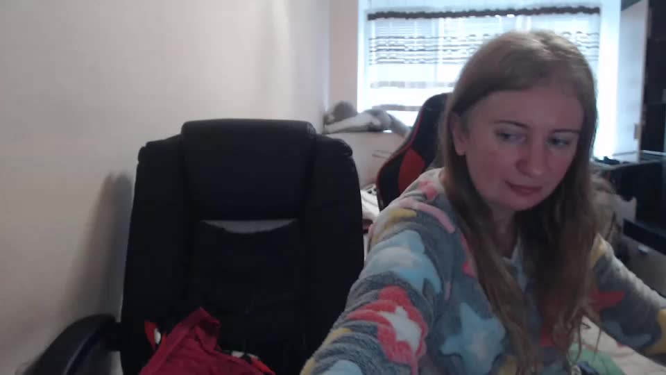 jenisandpeter Cam Model Chat November 27, 2025