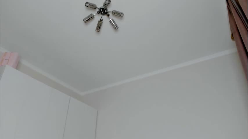 yes_baby_shine Cam Model Chat November 27, 2025