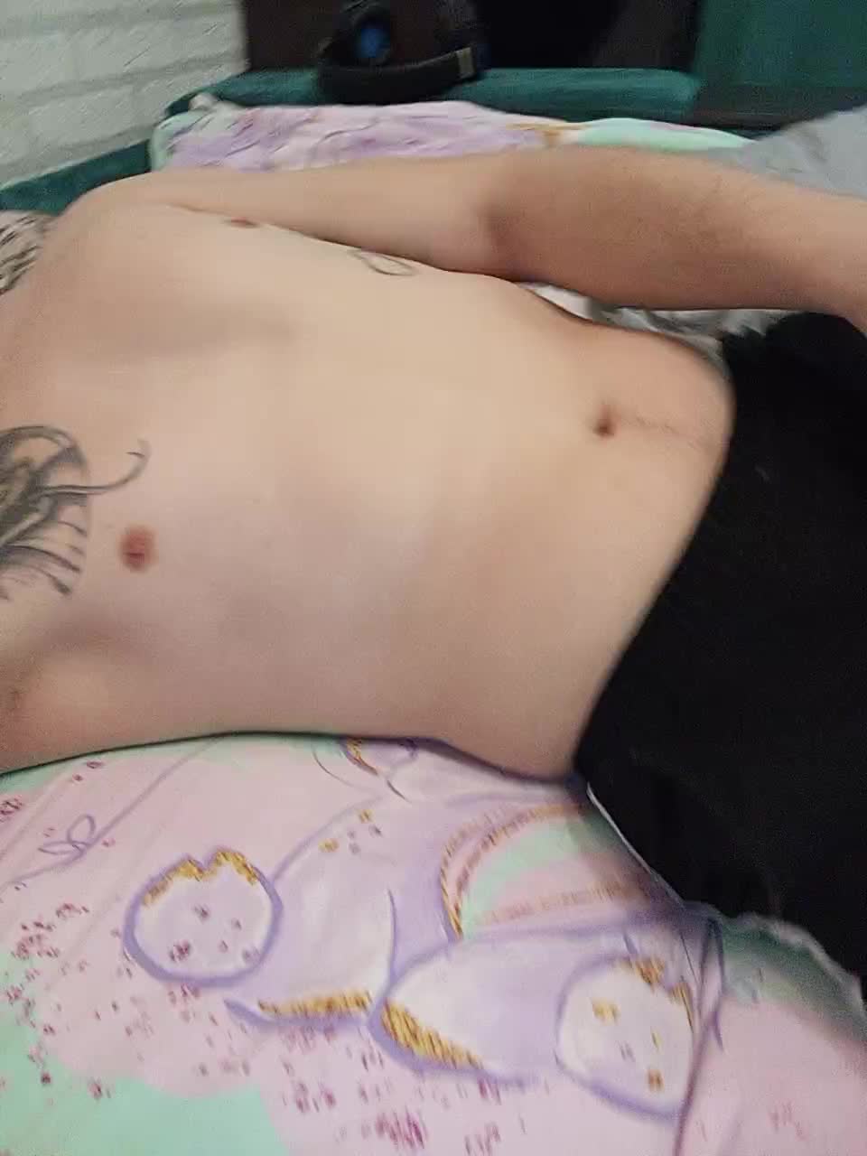 Niki233221 Cam Model Chat November 27, 2025