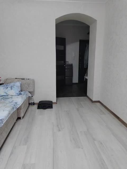 Alex80-201 Cam Model Chat November 27, 2025