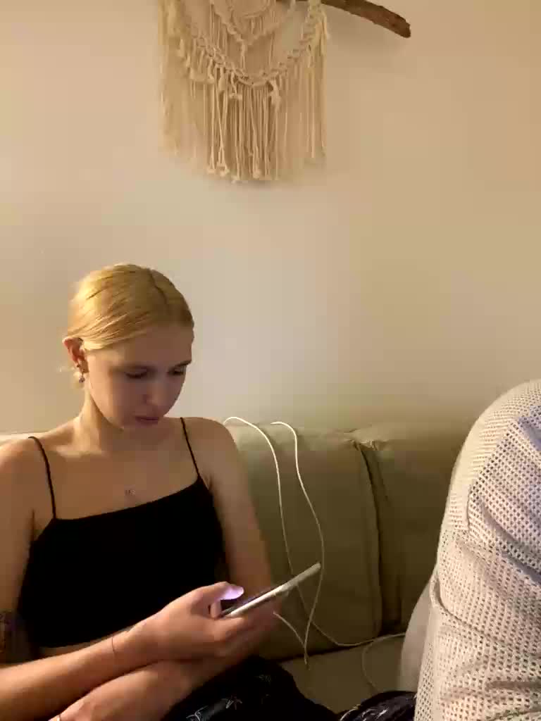 lina_wap Cam Model Chat November 27, 2025