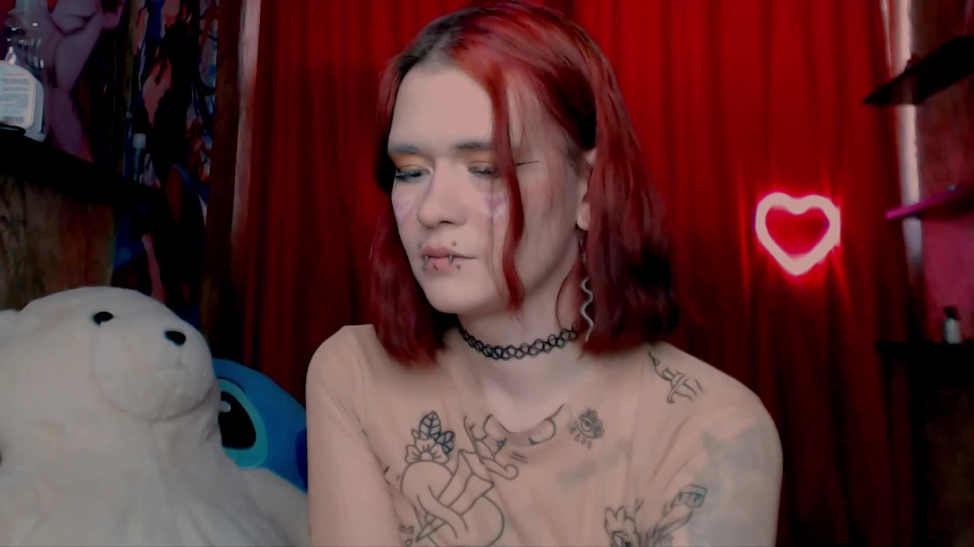 Velvet-and-Venom Cam Model Chat November 28, 2025