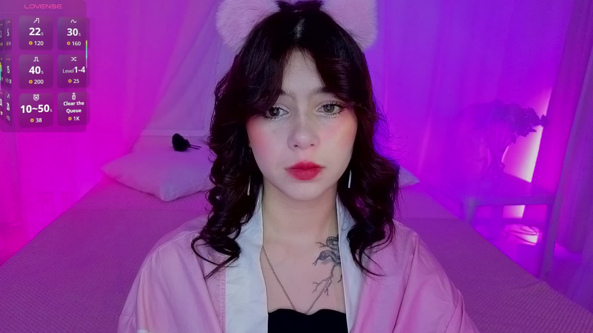 CoralineJones Cam Model Chat November 28, 2025