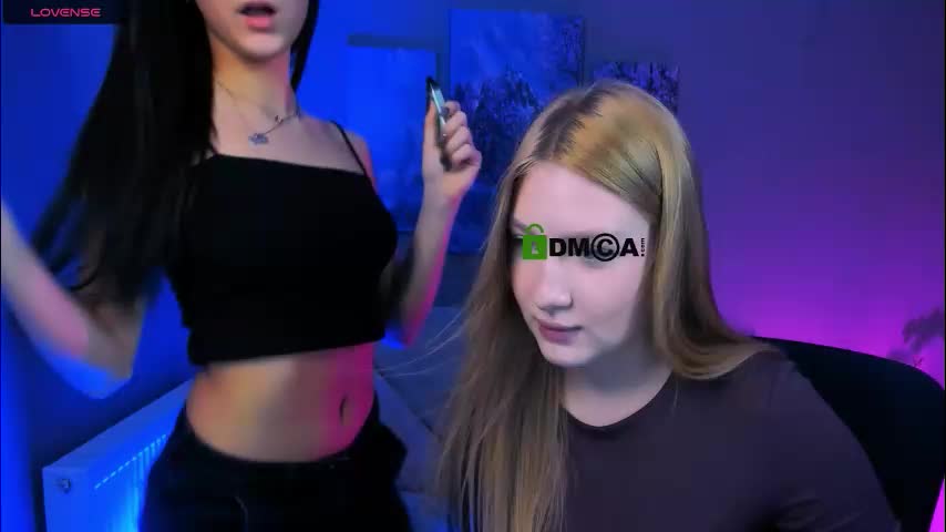 ariana_ross7 Cam Model Chat November 28, 2025