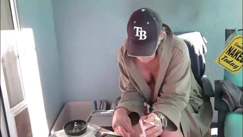 smallpenisbigtongue Cam Model Chat November 28, 2025