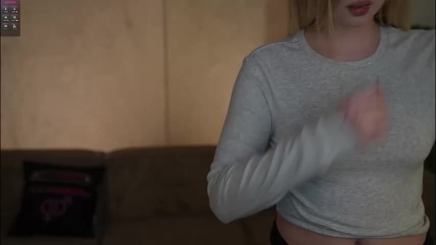 kira0541 Cam Model Chat November 28, 2025