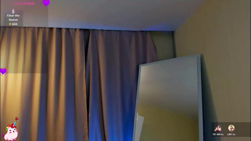 louriezita Cam Model Chat November 28, 2025