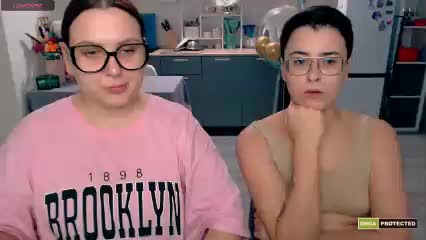 dreamteamgirls Cam Model Chat November 29, 2025