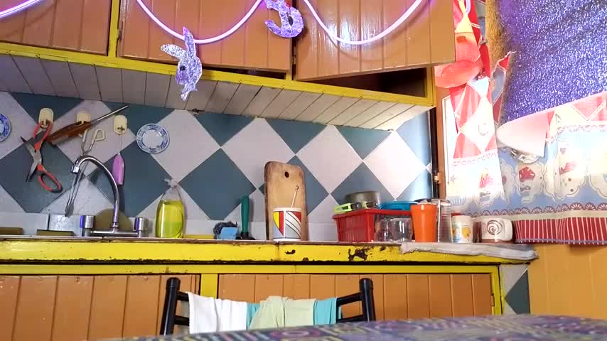 Jony_Marta Cam Model Chat November 29, 2025