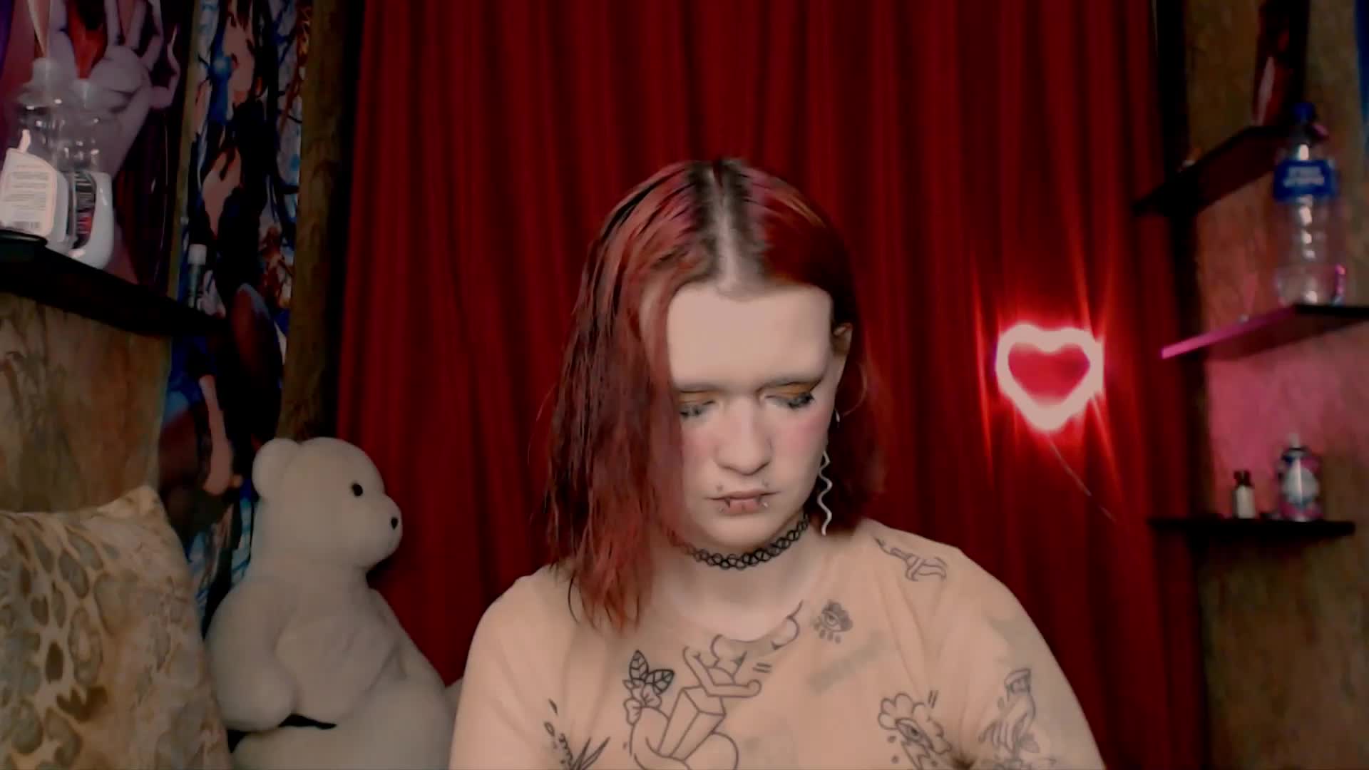 Velvet-and-Venom Cam Model Chat November 30, 2025