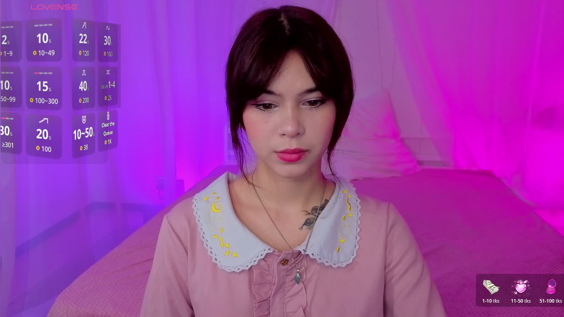 CoralineJones Cam Model Chat December 1, 2025