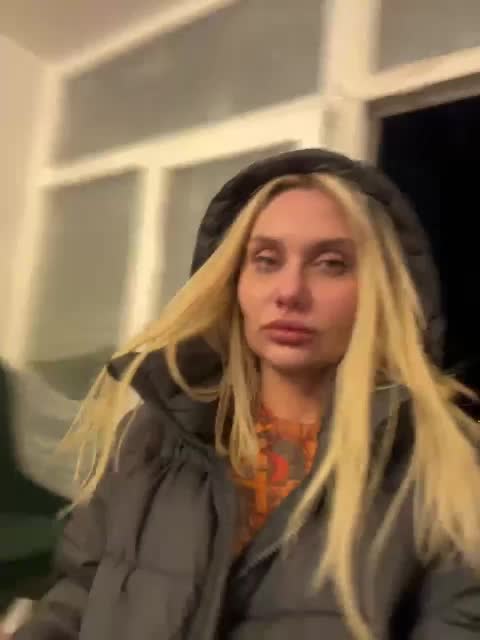 Tvoyasamka77 Cam Model Chat December 1, 2025