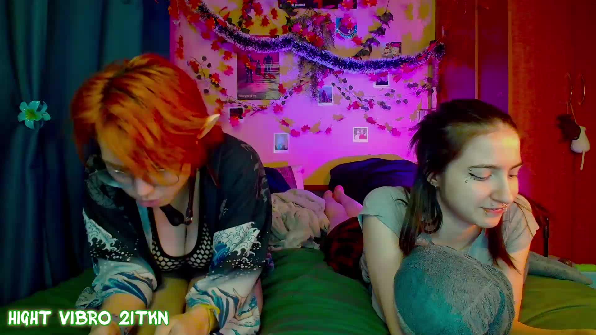 Tricky_Kitsune Cam Model Chat December 1, 2025