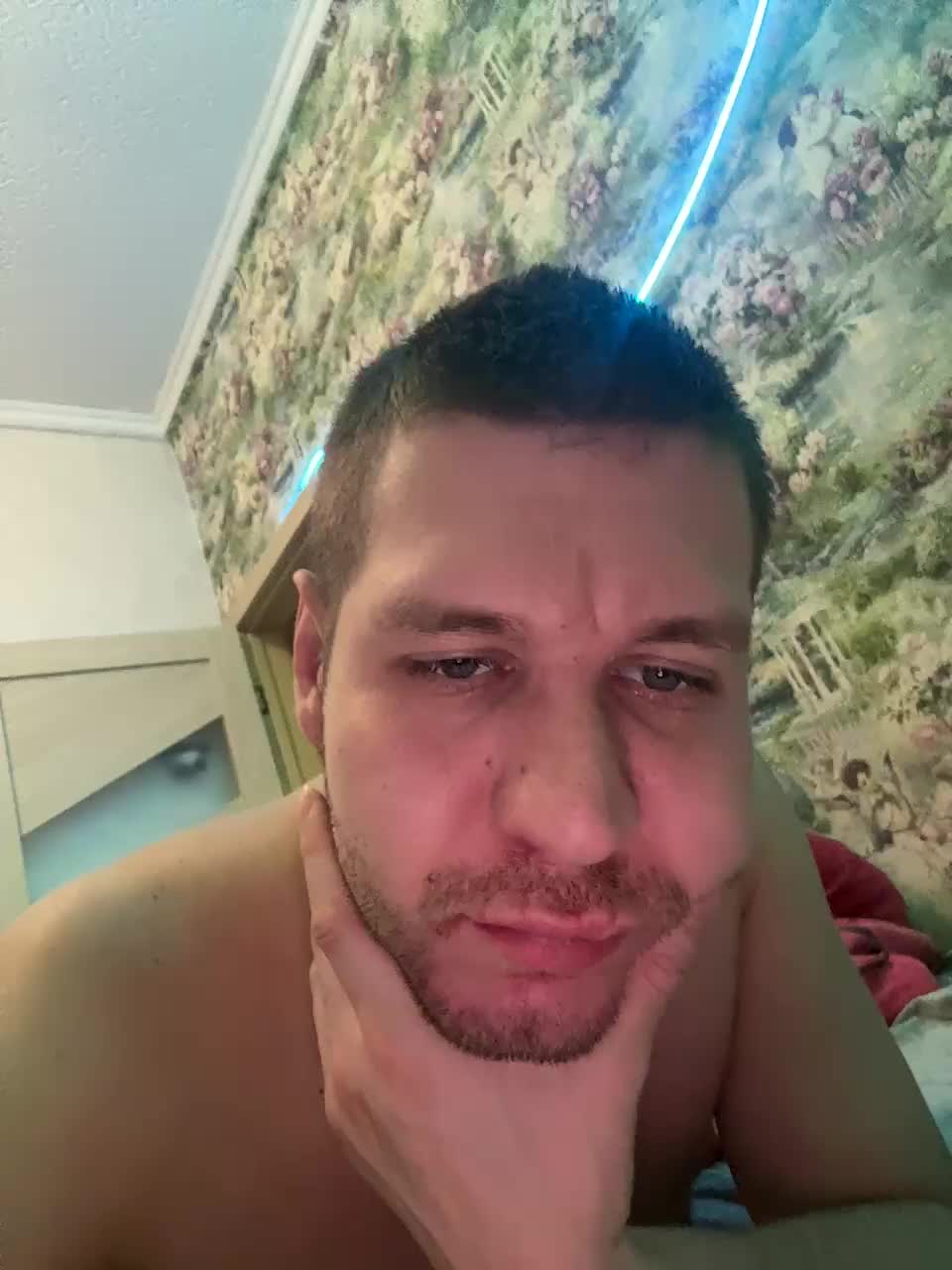 SvParochka Cam Model Chat December 1, 2025