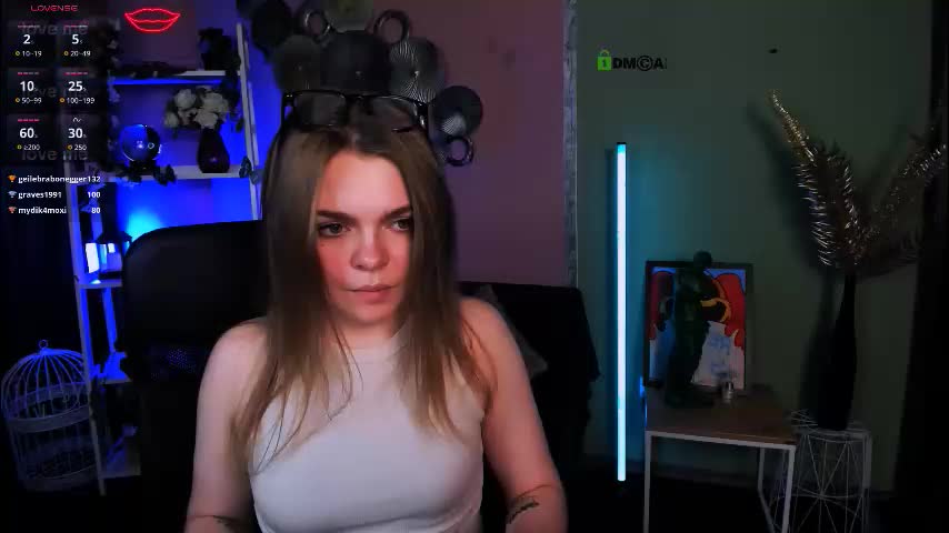 veronica_bubble Cam Model Chat December 1, 2025