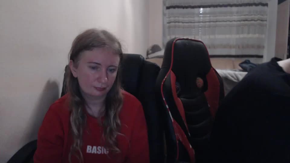 jenisandpeter Cam Model Chat December 1, 2025