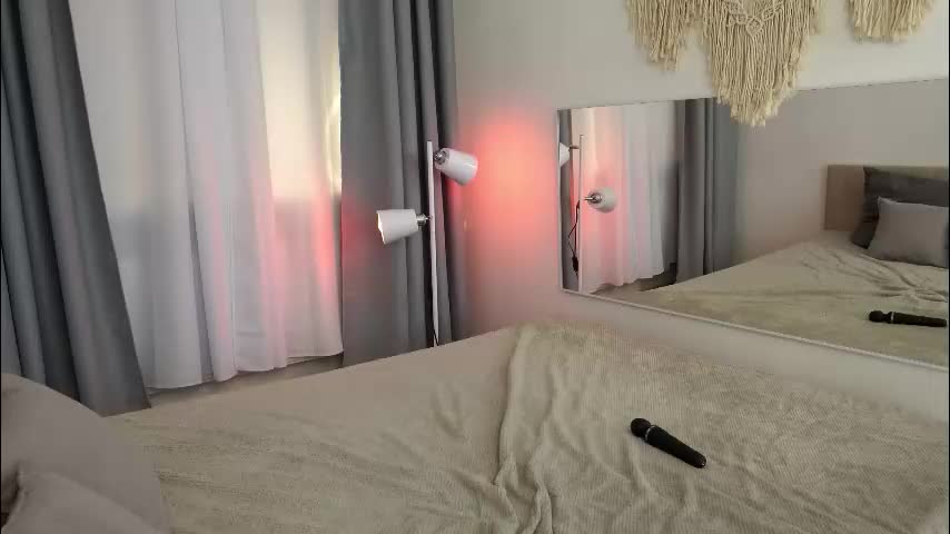 fiamoor Cam Model Chat December 1, 2025