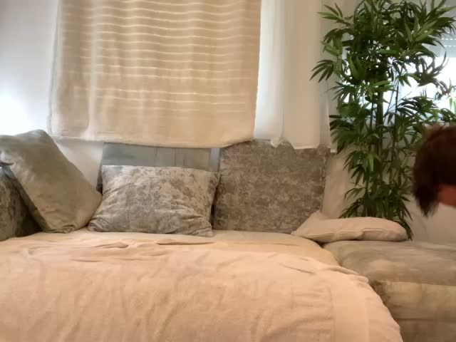 Malena525 Cam Model Chat December 1, 2025