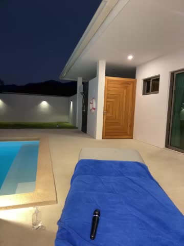 JuicyFruits93 Cam Model Chat December 1, 2025