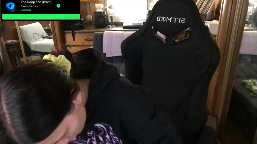 incognitoqueen Cam Model Chat December 1, 2025