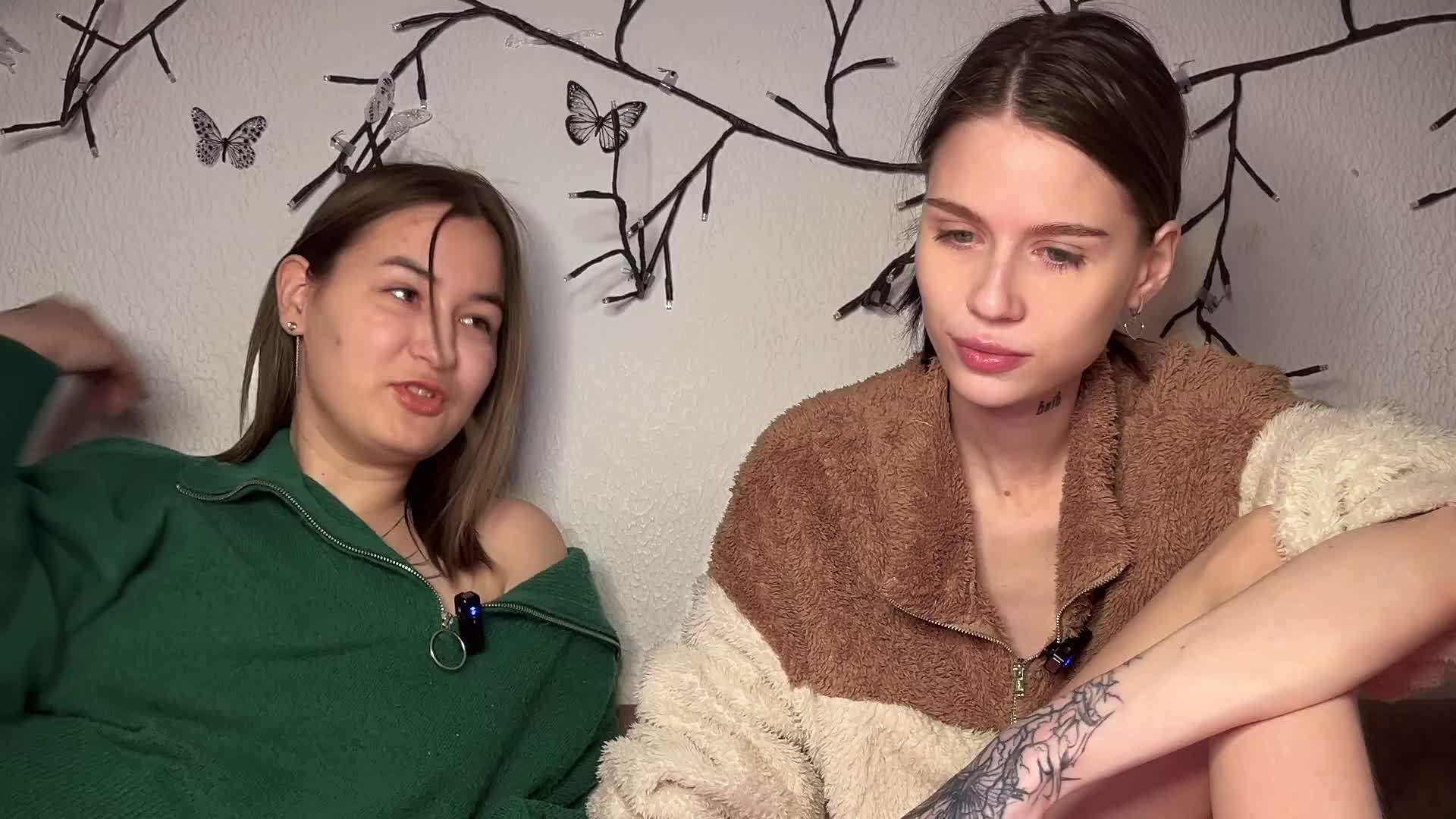 Passionate_Girls Cam Model Chat December 1, 2025