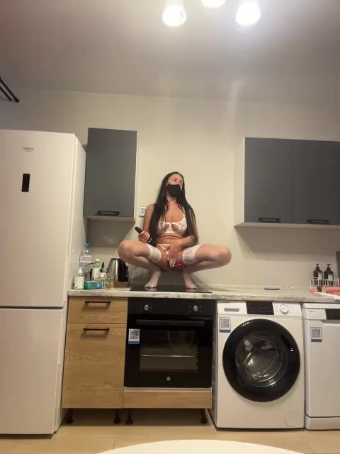 Milana555550 Cam Model Chat December 1, 2025