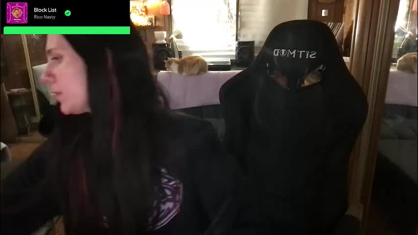 incognitoqueen Cam Model Chat December 1, 2025