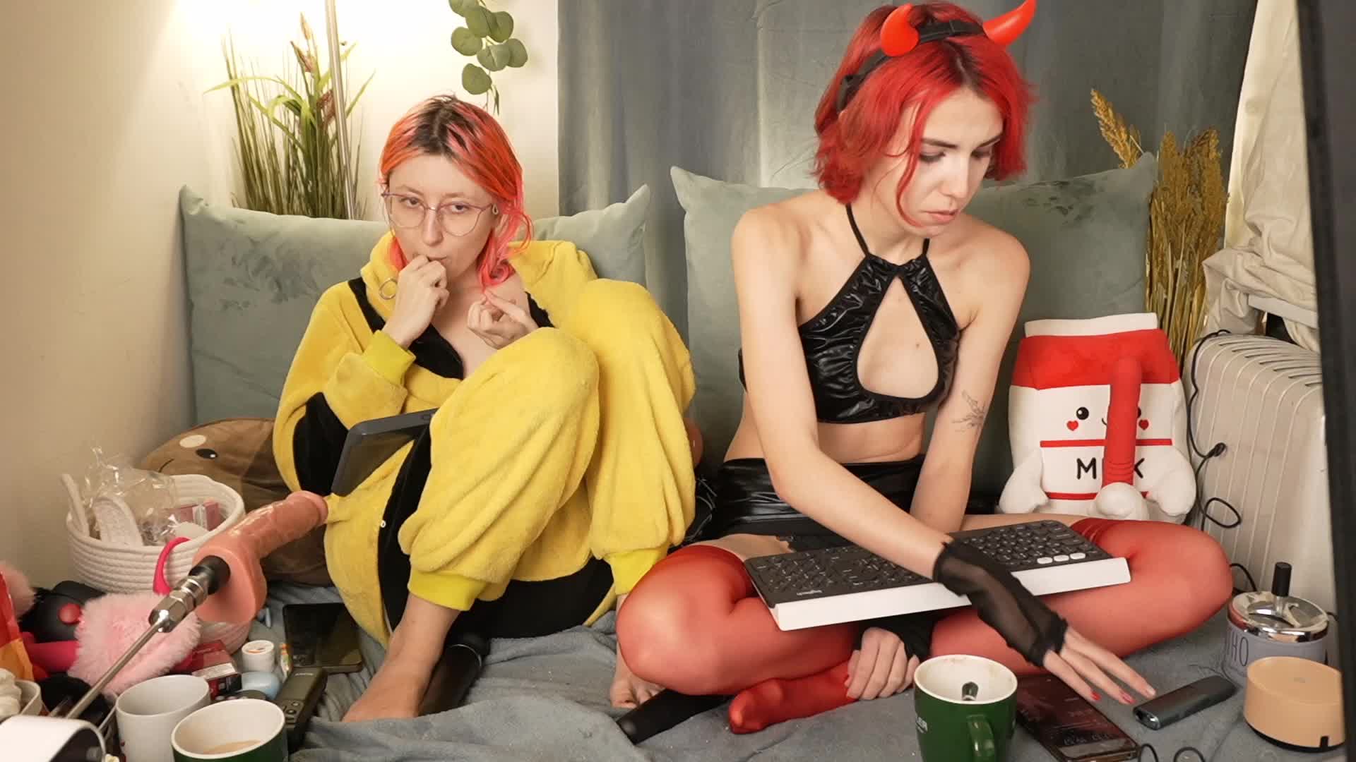 Bloom-and-Shen Cam Model Chat December 1, 2025