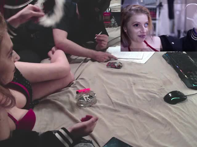 SlutFromKink Cam Model Chat December 2, 2025