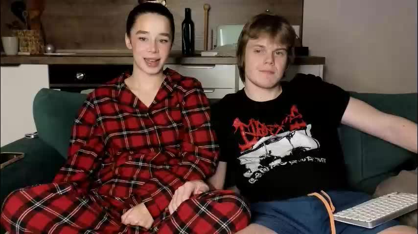 holdonbitch Cam Model Chat December 2, 2025