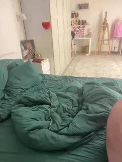 YuGoVi Cam Model Chat December 2, 2025