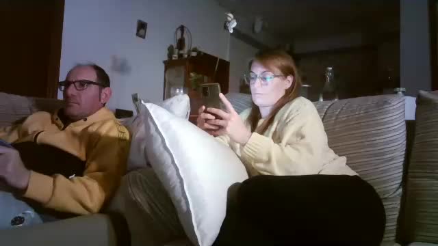 lolahueso Cam Model Chat December 2, 2025