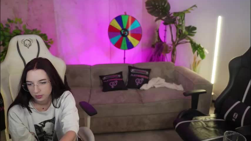 anabel2054 Cam Model Chat December 2, 2025