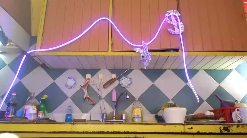 Jony_Marta Cam Model Chat December 2, 2025