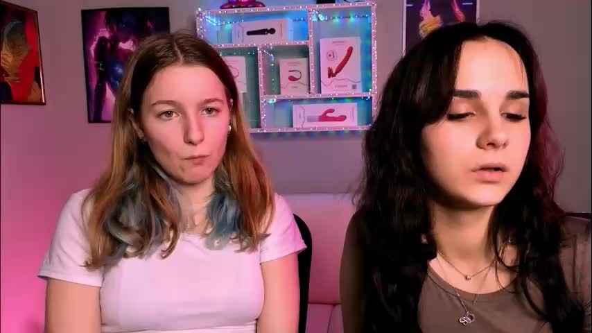 ariana_ross7 Cam Model Chat December 2, 2025