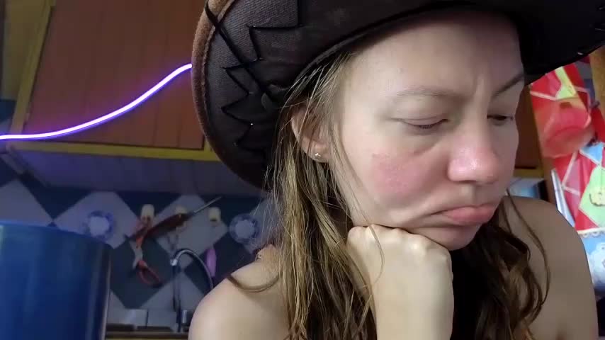 Jony_Marta Cam Model Chat December 2, 2025