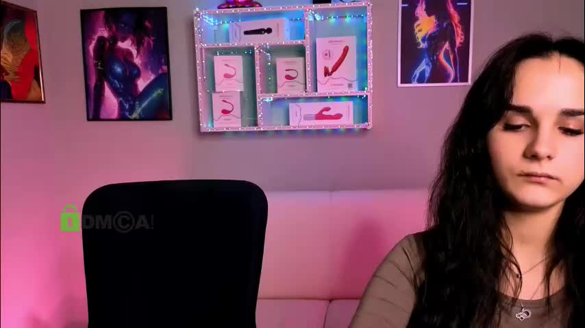 ariana_ross7 Cam Model Chat December 2, 2025