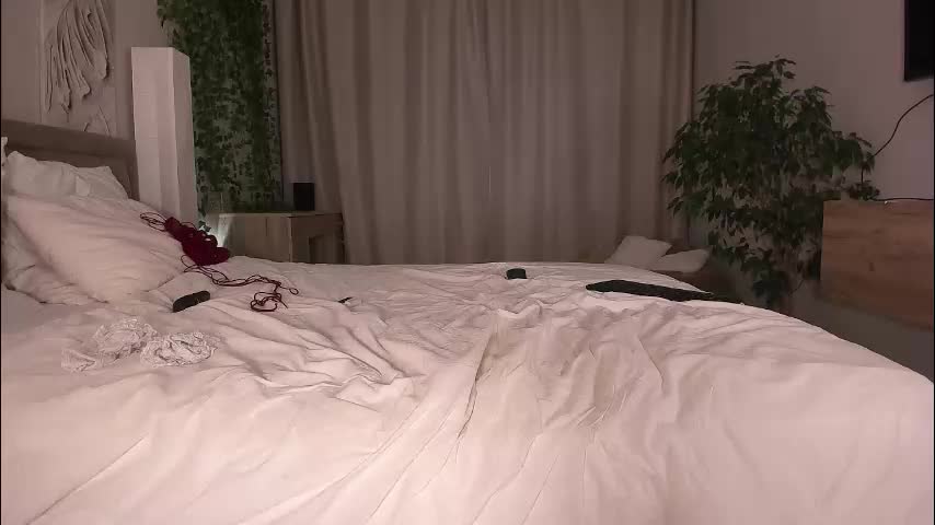 creambaby1 Cam Model Chat December 2, 2025