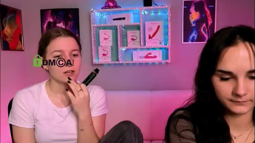 ariana_ross7 Cam Model Chat December 2, 2025