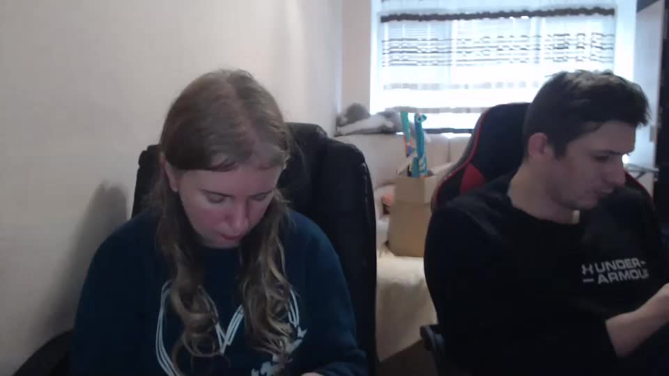 jenisandpeter Cam Model Chat December 2, 2025