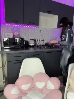 LallyRose Cam Model Chat December 2, 2025