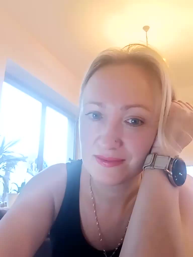 Krasotkas_duo Cam Model Chat December 3, 2025