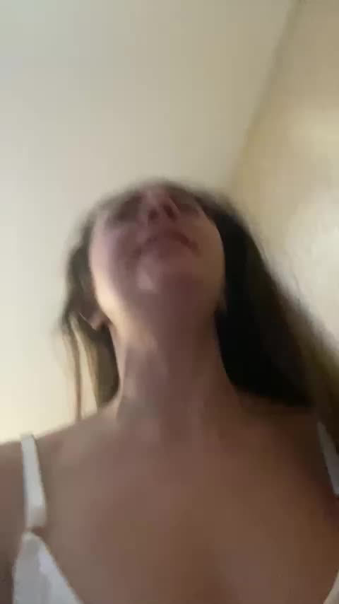 HelgaLeo Cam Model Chat December 3, 2025