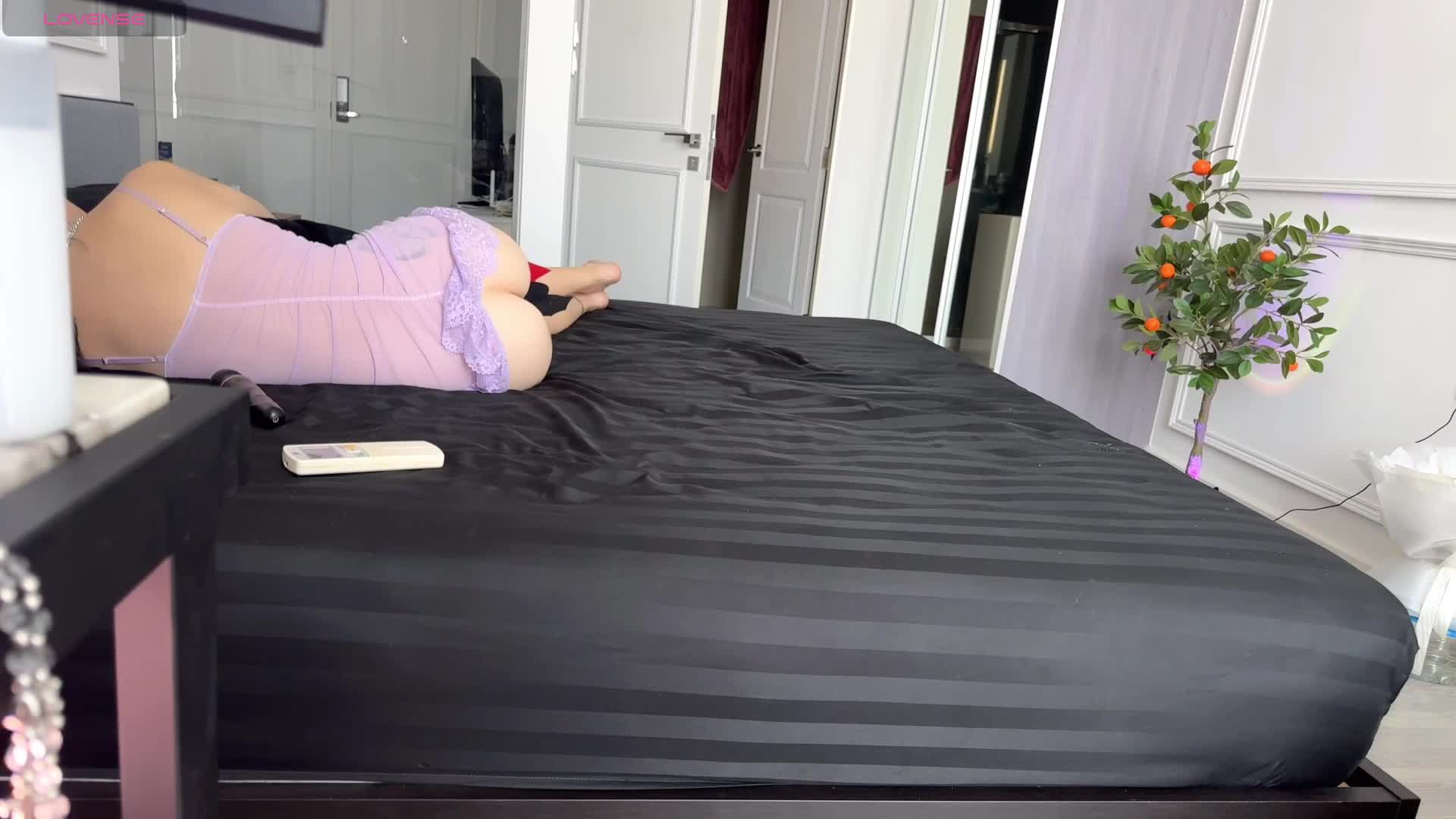 Travel-couple Cam Model Chat December 3, 2025