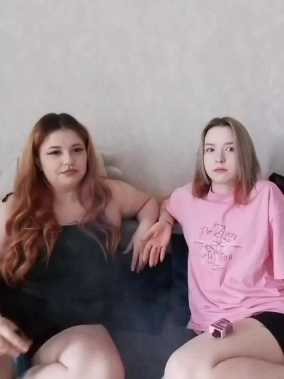 cutesmiles Cam Model Chat December 3, 2025