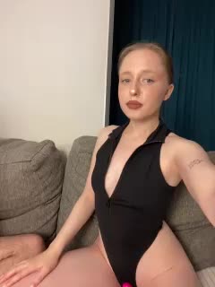 PeachPie Cam Model Chat December 3, 2025