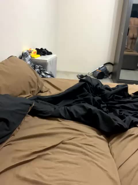 NoMoneyNoHoney Cam Model Chat December 3, 2025