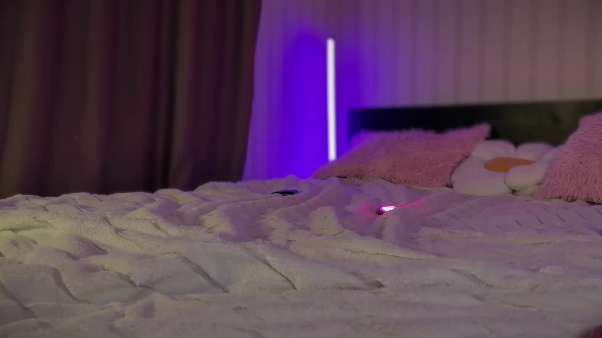 SquirtalPussy Cam Model Chat December 3, 2025