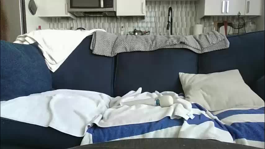 oneoften1000 Cam Model Chat December 3, 2025